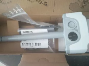 1PC New Siemens QAE2121.015 Temperature Sensor In Box Brand *SE - Picture 1 of 2
