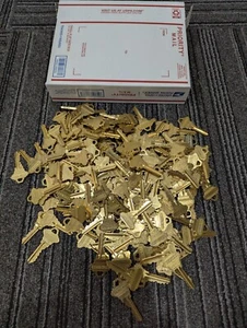 200 SCHLAGE ( EINZELSCHLÜSSEL ) ORIGINAL WERKSEITIG VORGESCHNITTENE SCHLÜSSEL SC-1 SCHLÜSSEL - Bild 1 von 2