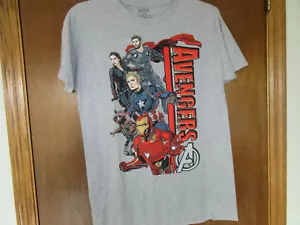 Marvel Avengers Cast Thor Captain Iron Man T-Shirt neu mit Etikett mittel oder groß neu - Bild 1 von 2