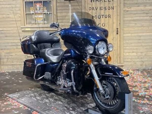 2012 Harley-Davidson® FLHTK - Electra Glide® Ultra Limited - Picture 1 of 12