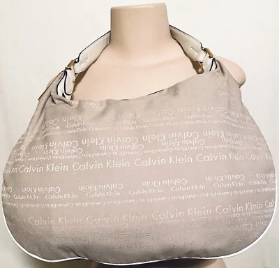 Calvin Klein Logo Jacquard Mediano Gris Blanco Hobo Bolso Bolso Cartera Usado en Excelente Condición Foto 1 de 4
