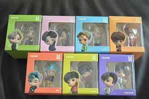 Figurine BTS Dynamite Tiny Tan a scelta nuove mai aperte venditore USA spedizione veloce - Foto 1 di 43