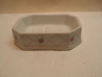 Vintage China Porcelain Hand-Painted Soap Dish Floral Theme JAPAN 3 1/2 X 5 1/4 - Image 1 of 4