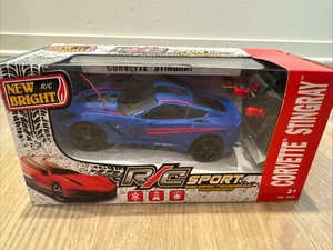 New Bright 2018 voll funktionsfähiger ferngesteuerter 1:24 RC Sportwagen blau Corvette C7 - Bild 1 von 6