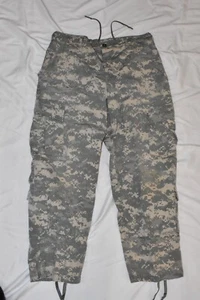 ACU US Army Military Digital Camo Combat Cargo Pants Trousers BDU Medium Short - Picture 1 of 9