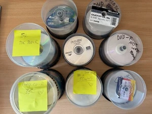 An assortment of over 250 blank media discs, opened not used, blu-rays dvds cds - Picture 1 of 1