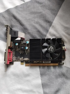 AMD Radeon R7 240 2GD3 LP DVI HDMI PCI Express 3.0 Video Graphics Card - Picture 1 of 4