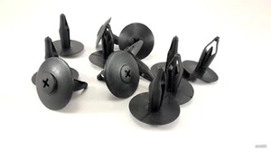 Ford Large Flange Nylon Rivet - Picture 1 of 5