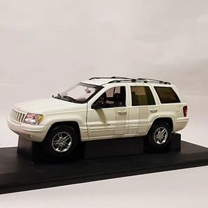 1:18 Scale Jeep Grand Cherokee 4.7 V8 WJ 4X4 Diecast model car  - Picture 1 of 16