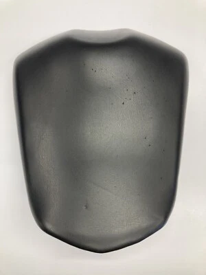 2006-2015 Yamaha FZ1 Fazer Rear Passenger Seat Pillion   OEM   Nice - Image 1 of 4