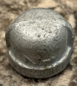 Tapa de hierro maleable galvanizado 1/2" FPT 511-403HC - Imagen 1 de 3