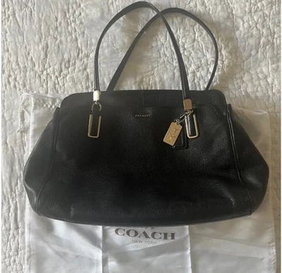 COACH Bolso de Mano Monedero Multi Compartimento Herrajes Cuero Negro y Dorado Foto 1 de 4