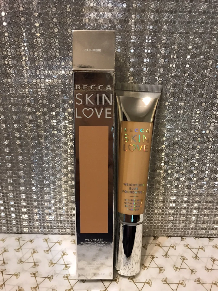 Becca Skin Love Weightless Blur Foundation - Cashmere - 35ml New and Boxed - Image 1 of 1