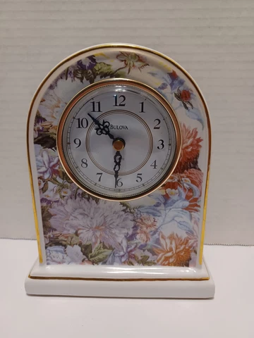 Bulova quartz clock Cover