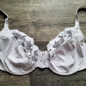Cabernet Bra Full Coverage Underwire Style Size 38DD White - Picture 1 of 5