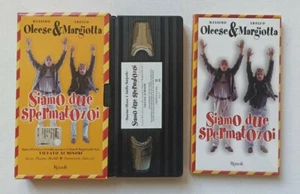 Cofanetto VHS + Libro SIAMO DUE SPERMATOZOI Olcese & Margiotta - RIZZOLI 2000 - Picture 1 of 5