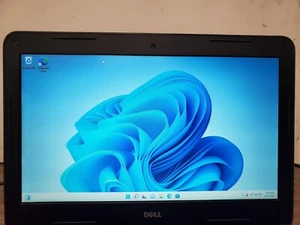 Dell Latitude 3380 Core i3-6006U 2GHz 4 GB 128 GB SSD 13" READ w/Charger 6DVW7F2 - Picture 1 of 16