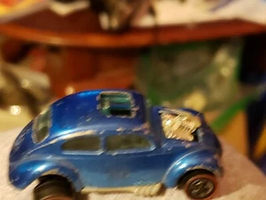 1968 Hot Wheels Redline Custom Volkswagen  BLUE  - Picture 1 of 11