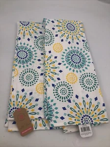 Set Of 2 Kitchen Towels Medallion Blue Green Yellow 100% Cotton 20x30 - Picture 1 of 6