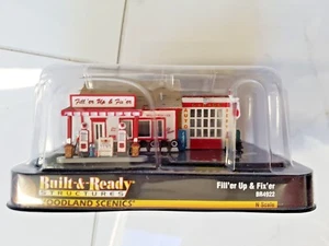 WOODLAND SCENICS 1/160 N SCALE FILL'ER & FIX'ER GARAGE BUILT & READY 4922 F/S - Picture 1 of 12