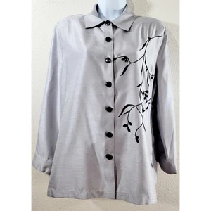 Draper's & Damon's Gray Black Embroidered Floral Bead Top PL Lightweight Soft - Picture 1 of 9