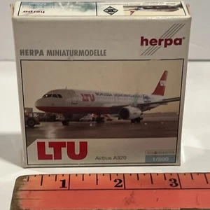 1:500 Herpa LTU Borussia Airlines Airbus A320 Toy Jet Scale Model Wings Airplane - Picture 1 of 9