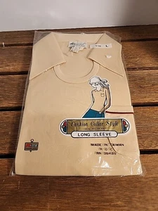 Vintage K-Mart 70s Womens FASHION COLLAR NYLON Shirt NOS L - Picture 1 of 3