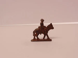 Pride Lines Lionel Vintage Die Cast Figure Man on Horse - Imagen 1 de 10