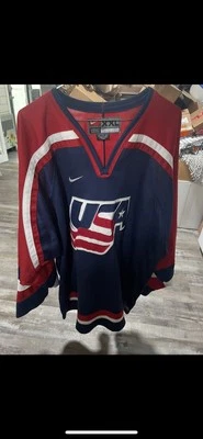 Vintage Nike Team USA 2002 Winter Olympic Hockey Jersey Men's Size XXLarge - Image 1 of 4