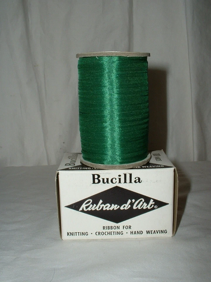 Bucilla Ruban d'Art Taffeta Green Ribbon Knitting Crocheting Hand Weaving 100 yd - Image 1 of 1