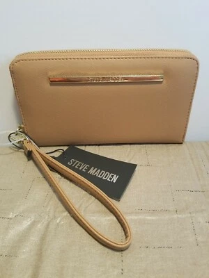 STEVE MADDEN WALLET WRISTLET SADDLE COLOR SMOOTH TEXTURED GOLD ZIPPER - Image 1 of 4