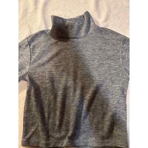 Banana Republic Cropped Top Women's Size S Gray Cable-Knit Turtleneck Pullover - Picture 1 of 3