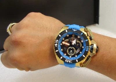 Invicta Jason Taylor Swiss Ronda Kaliber Z60 Herrenuhr 69mm, blau 44701 - Bild 1 von 4