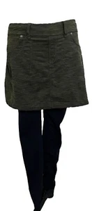 Athleta Bettona ST Small Tall Skirt W/Leggings Skort Capri Green/Black - Picture 1 of 6