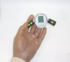 2007 Kellogg's X-Box Mini LCD Spiel MOTORRAD WAHNSINN Spielzeug Elektronik funktioniert - Bild 1 von 5