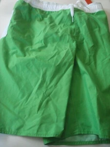 Boys Bathing Suit Green Size XL (14-16) UPF 50+ NEW - Picture 1 of 4