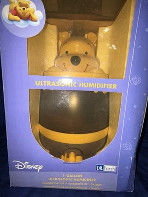 Vintage Disney Ultrasonic Humidifier "Winnie The Pooh" Night Light- 1998 - Image 1 of 4