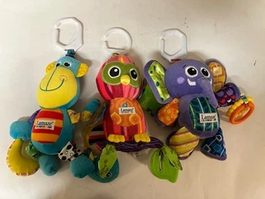 3 Stück Lamaze Baby Spielzeug Mobile Rassel Quietschen Affe Eule Elefant - Bild 1 von 2