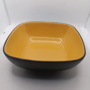 SET 2 CIOTOLE CEREALI QUADRATE CORELLE HEARTHSTONE CURCUMA GIALLO/ROSSO 6 7/8" - Foto 1 di 4
