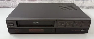 Zenith Video Recorder VRE150 VCR Player VHS *TESTED* - Picture 1 of 6