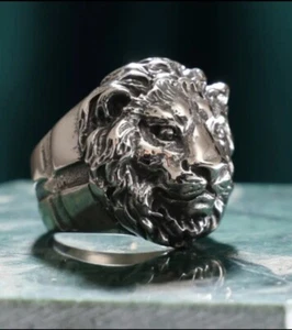 Mens Chunky England Lion Ring Cat Skull Stainless Steel Not 925 Heavy Size V - Picture 1 of 5