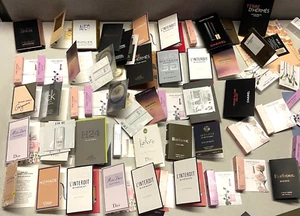 Mixed lot of 15 designer womens/mens mini perfumes - Picture 1 of 6