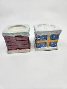 Juego de coctelera de sal y pimienta para chimenea envuelta en regalo de cerámica iridiscente usado - Imagen 1 de 7