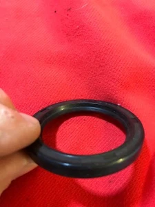 Front Axel Inner Seal Chevy G506 G085 GMC CCKW G508 DUKW G501 Fresh Heavy Duty - Picture 1 of 2