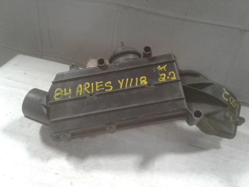 发动机 ECM 燃烧控制器 4-135 2.2L 适合 84-86 CARAVAN 640188 — 第 1/3 张图片