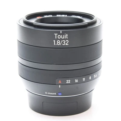 Carl Zeiss Touit 32mm F/1.8 (for Fuji X mount) #163 - Image 1 of 4