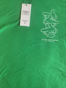 NWT Crooks And Castles Medusa Green Finger Point Gloves Graphic T-Shirt Size M - Picture 1 of 8