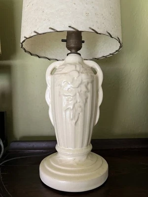 McCoy Pottery Lamp 1930s HTF Matte White 10 Tall. Excellent Condition - Image 1 of 4