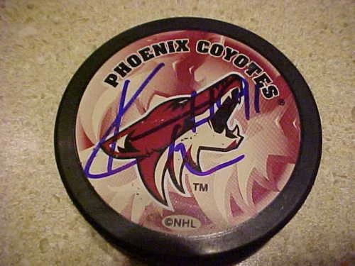 PHOENIX COYOTES KYLE TURRIS SIGNED PUCK - Image 1 of 1