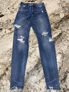 American Eagle Women Super Hi Rise Jegging Jeans Super Stretch Size 2 NWOT - Picture 1 of 7